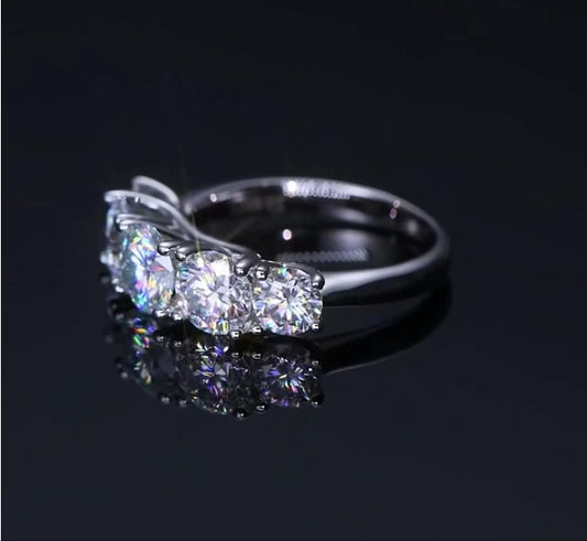 Luna Crown Ring – 5-Stone Lab-Grown Diamond Band